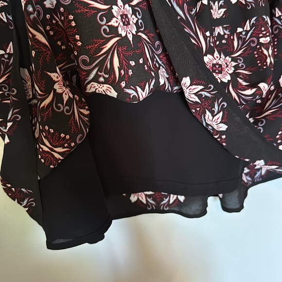 RW&CO pleated skirt - Picture 5 of 7